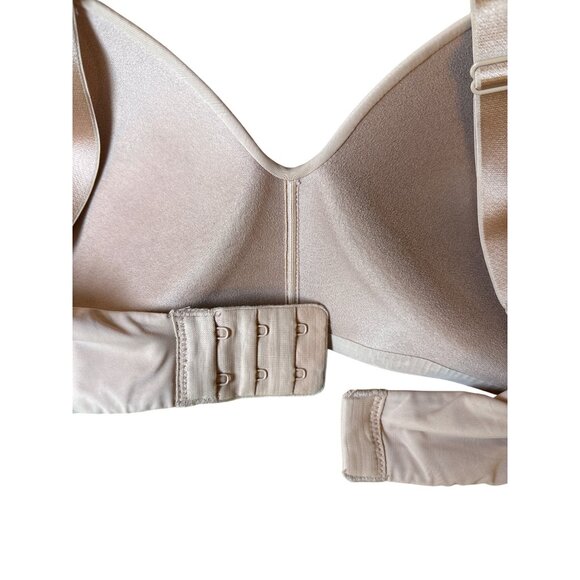 Victorias Secret T-Shirt Bra Size 38D Lot of 2 Lightly Lined Wireless Smooth - Picture 6 of 10